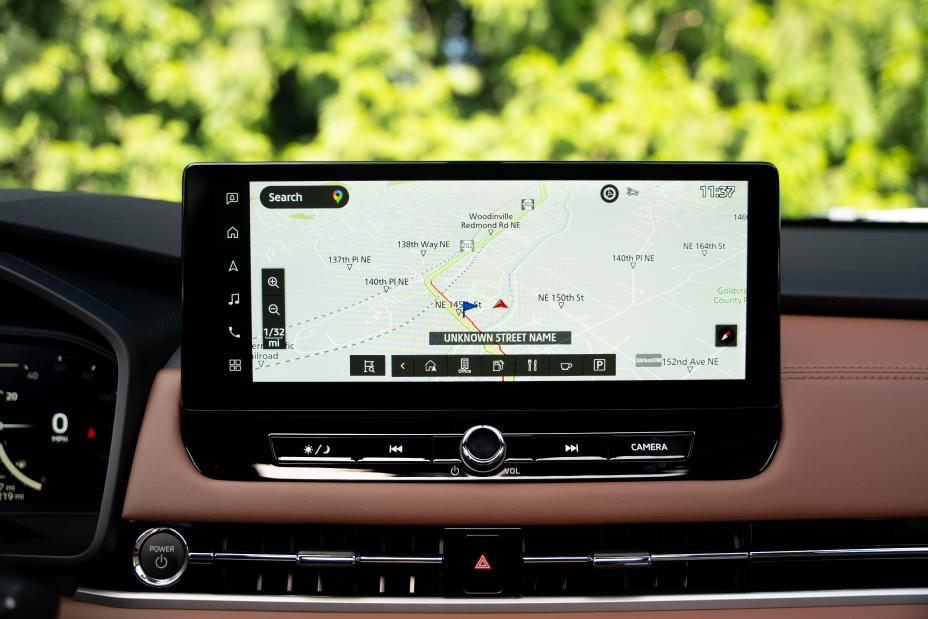 2025 Mitsubishi Outlander interior