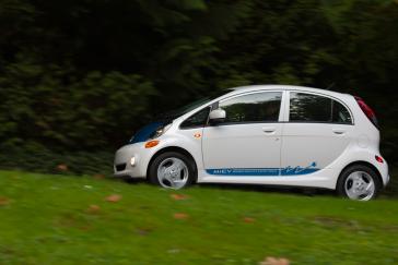 2012 Mitsubishi i